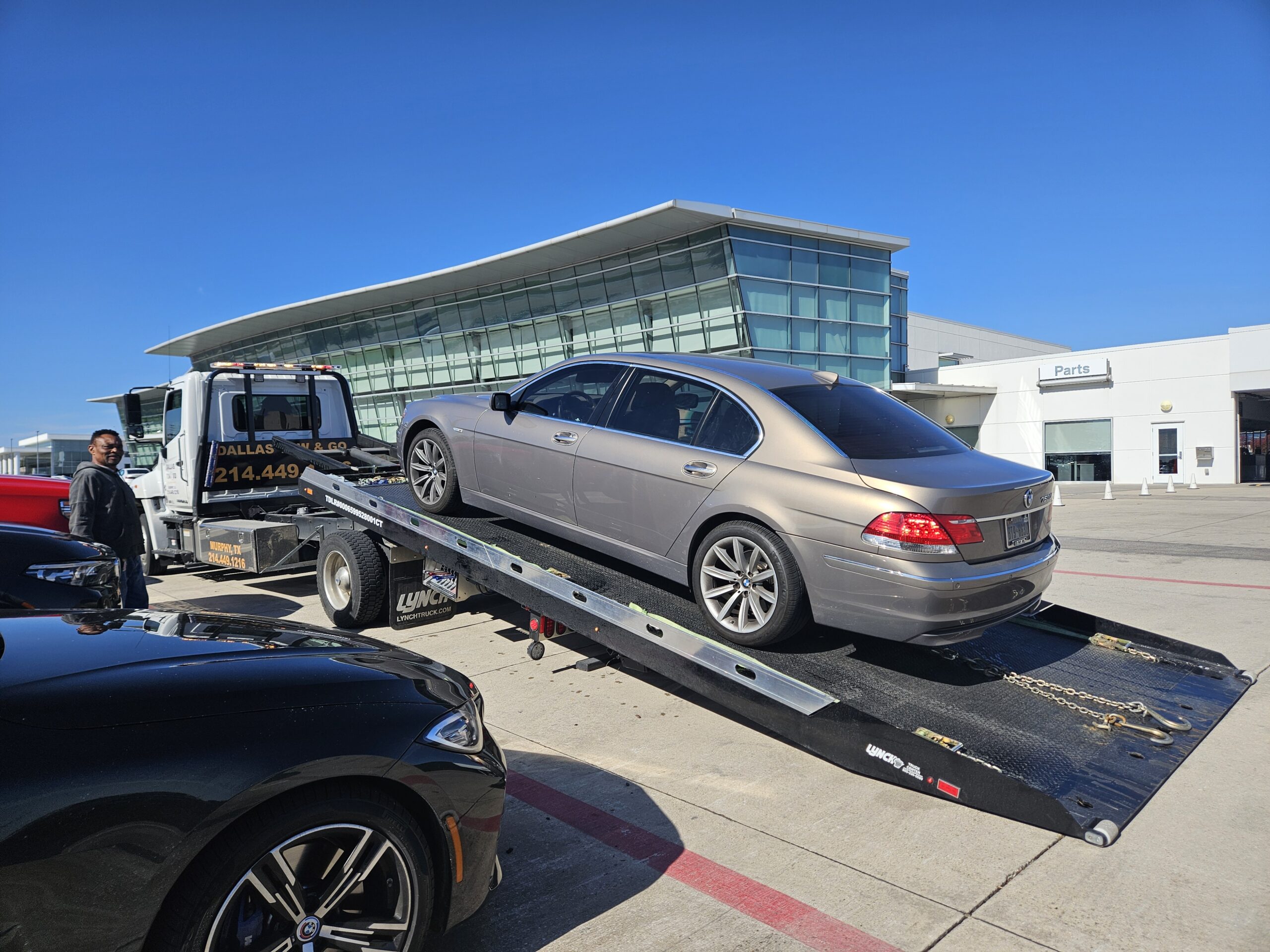 No.1 Best Towing Service in Garland TX - Dallas Tow & Go