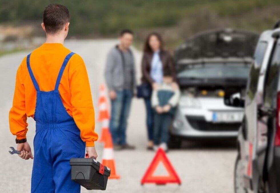 What Are the Top Benefits of Emergency Roadside Assistance in Dallas?